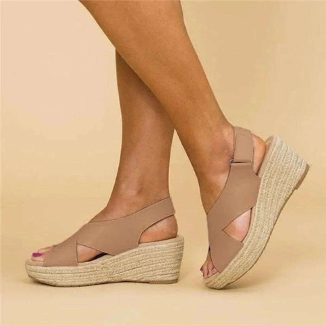 Iris | Criss Cross Wedges