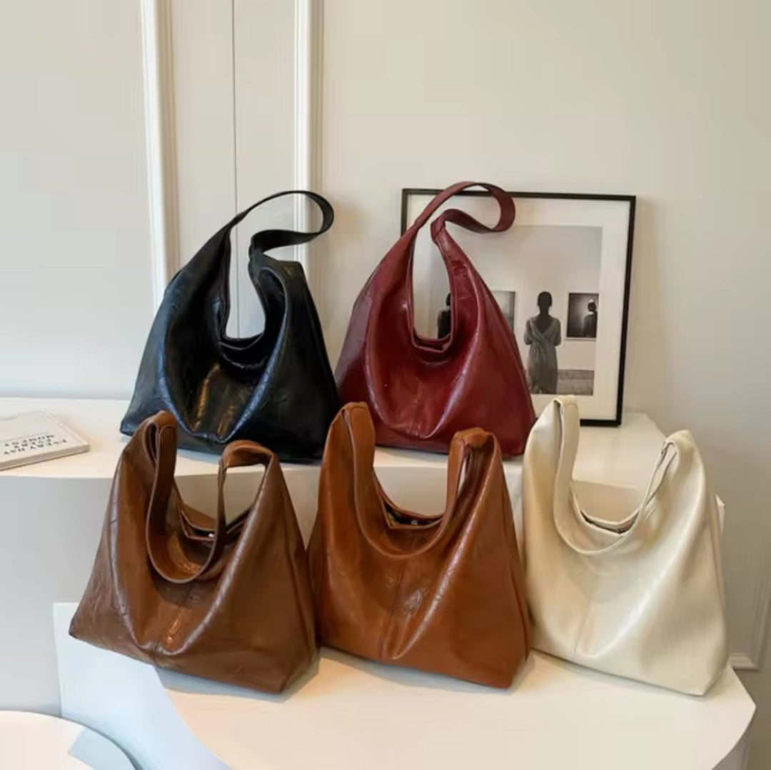 Uptown | Sleek Shoulder Bag